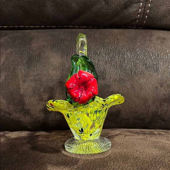 Glass Basket with Floral Accents EUC - Picture 2 of 9